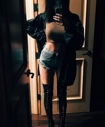 Амира, 32 года